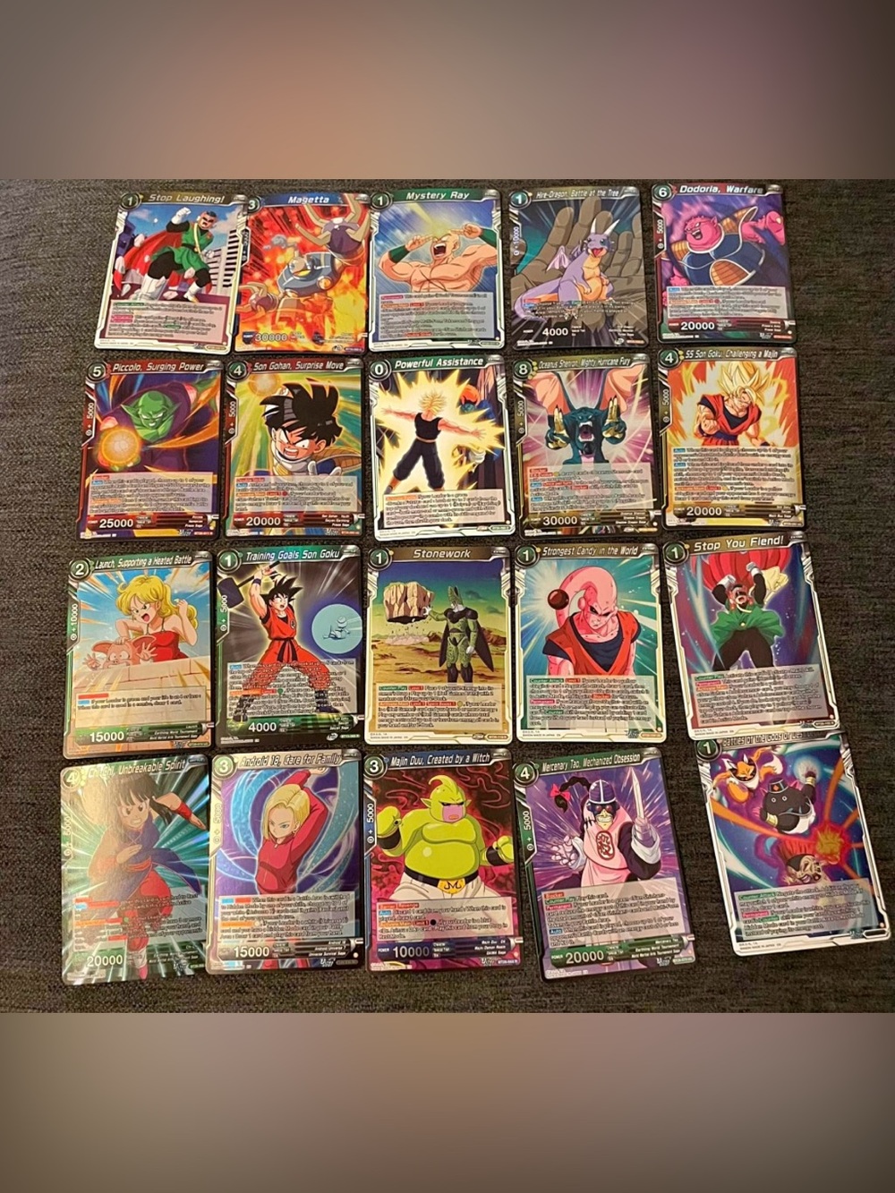 (23) 43 Dragon Ball cards perfect condition